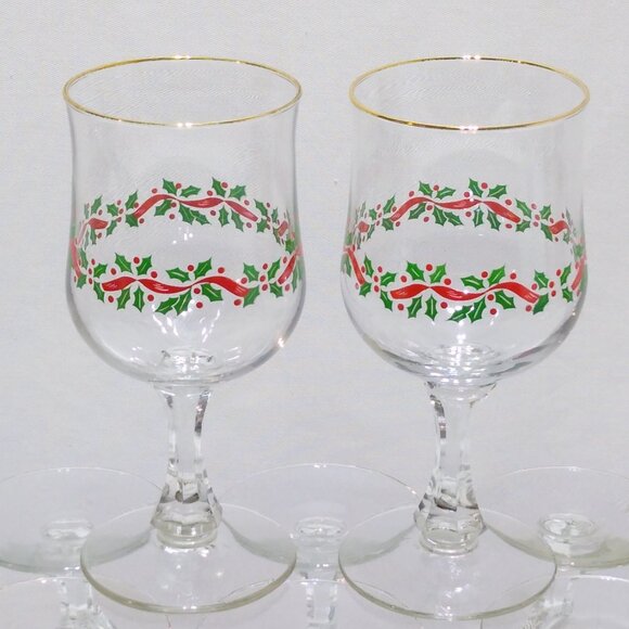 Libbey Holiday Christmas Wine Glasses w/ Gold Trim Holly Berry Design Set of 8 - Picture 9 of 14